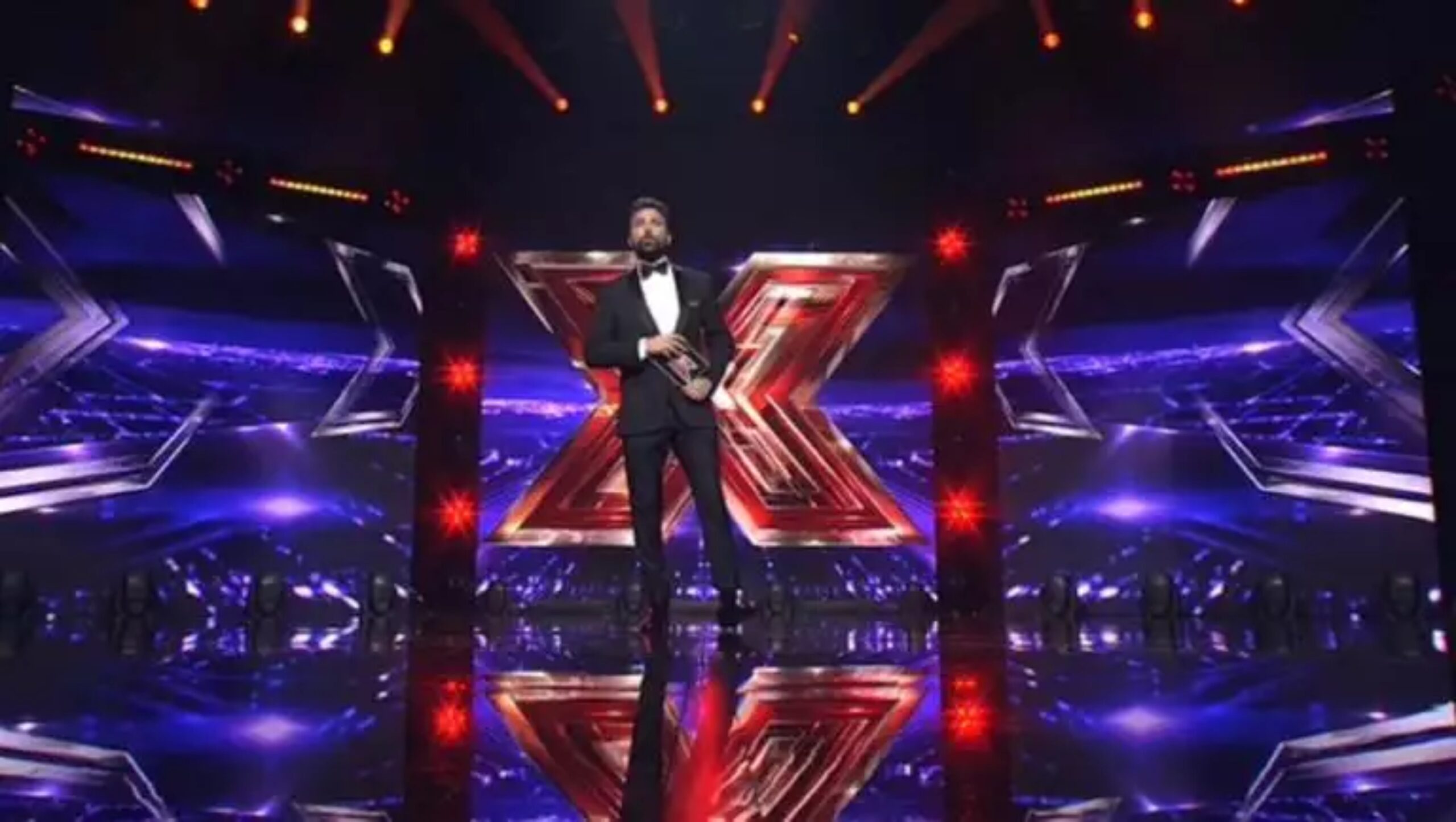 X Factor: Ξεκίνησε το live -Eντυπωσιακή έναρξη για τον Ανδρέα Γεωργίου