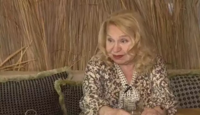 Τιτίκα Στασινοπούλου στο πλευρό του Φιλιππίδη-«Ξεχειλίζει από ταλέντο, πιστεύω στην συγχώρεση»