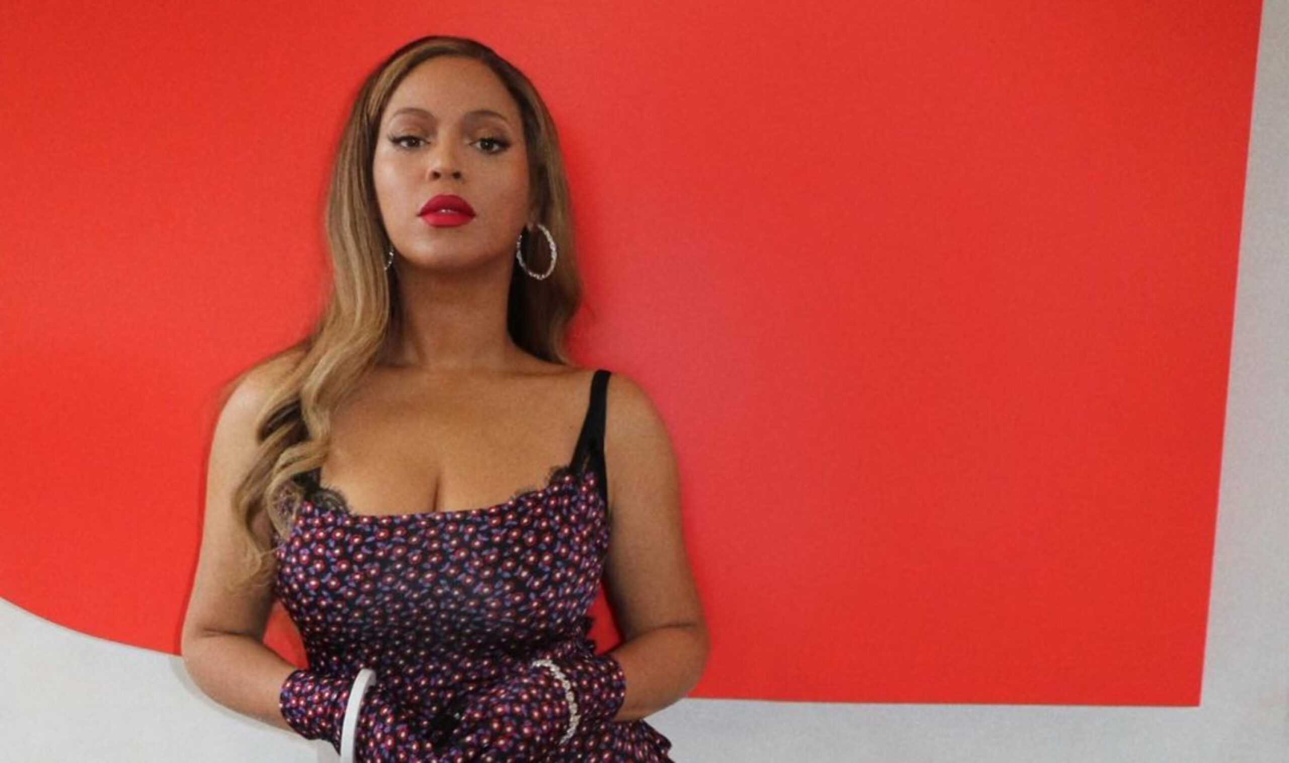 Η Beyoncé ανακοίνωσε την κυκλοφορία νέου άλμπουμ