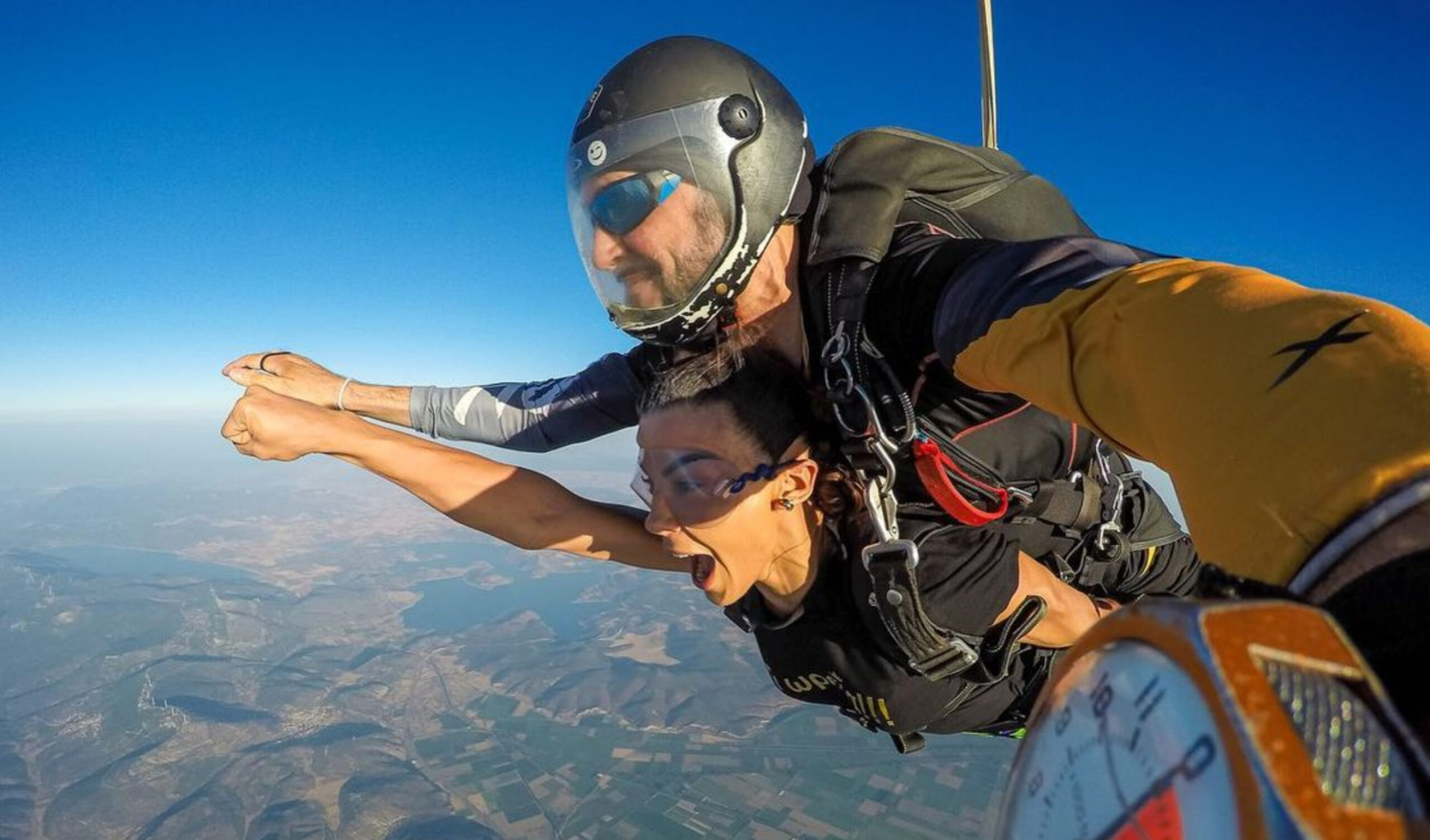 Ειρήνη Παπαδοπούλου: Έκανε ελεύθερη πτώση από αεροπλάνο –Εντυπωσιακές φωτογραφίες