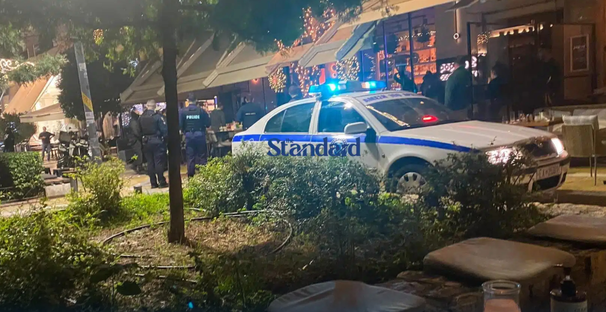 Πυροβολισμοί σε γεμάτο καφέ στην πλατεία Νέας Σμύρνης -Ένας νεκρός και 2 τραυματίες (VIDEO)