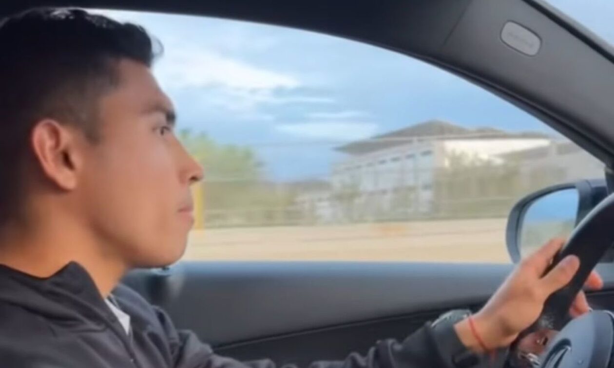 ΑΕΚ: Δείτε τον Πινέδα να τραγουδάει Παντελίδη και να χορεύει στο αμάξι – Απίστευτο VIDEO