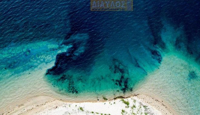 Εύβοια: Ο σεισμός στην Αταλάντη «εξαφάνισε» παραλία στην Αιδηψό (ΦΩΤΟ & VIDEO)