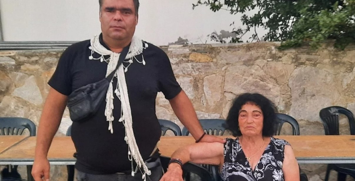 Κρήτη: Ο έρως χρόνια δεν κοιτά - Η 82χρονη Παρασκιώ αρραβωνιάστηκε τον 41χρονο Κωστή