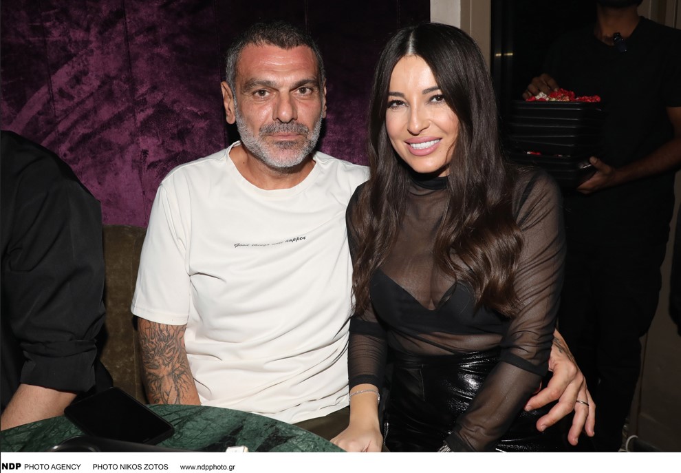 Tόνυ Μαυρίδης: H σπάνια εμφάνιση του πρώην της Έλενας Παπαρίζου με τη νυν σύζυγό του (ΦΩΤΟ)