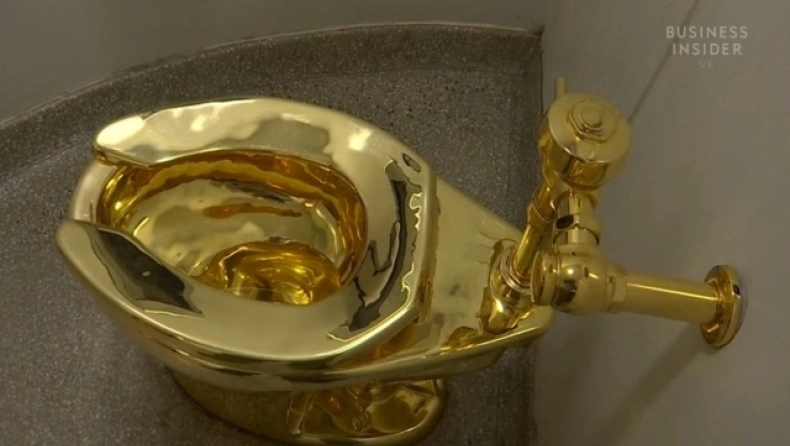 Βρέθηκε ο κλέφτης της χρυσής τουαλέτας: Η λεκάνη των 18 καρατίων αξίας 5.600.000 ευρώ